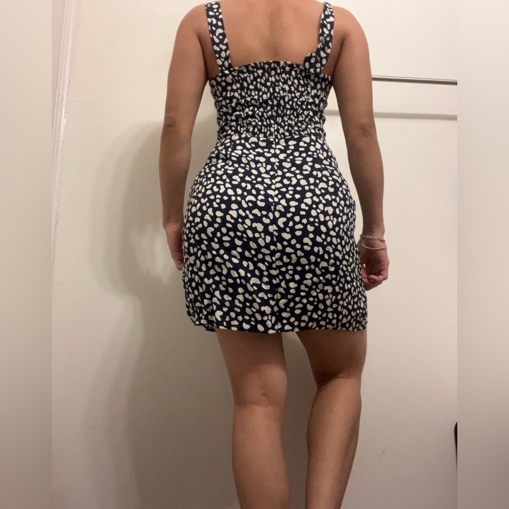 J26 Reformation Humphrey Blue and White Animal Print Dress - Picture 3 of 5